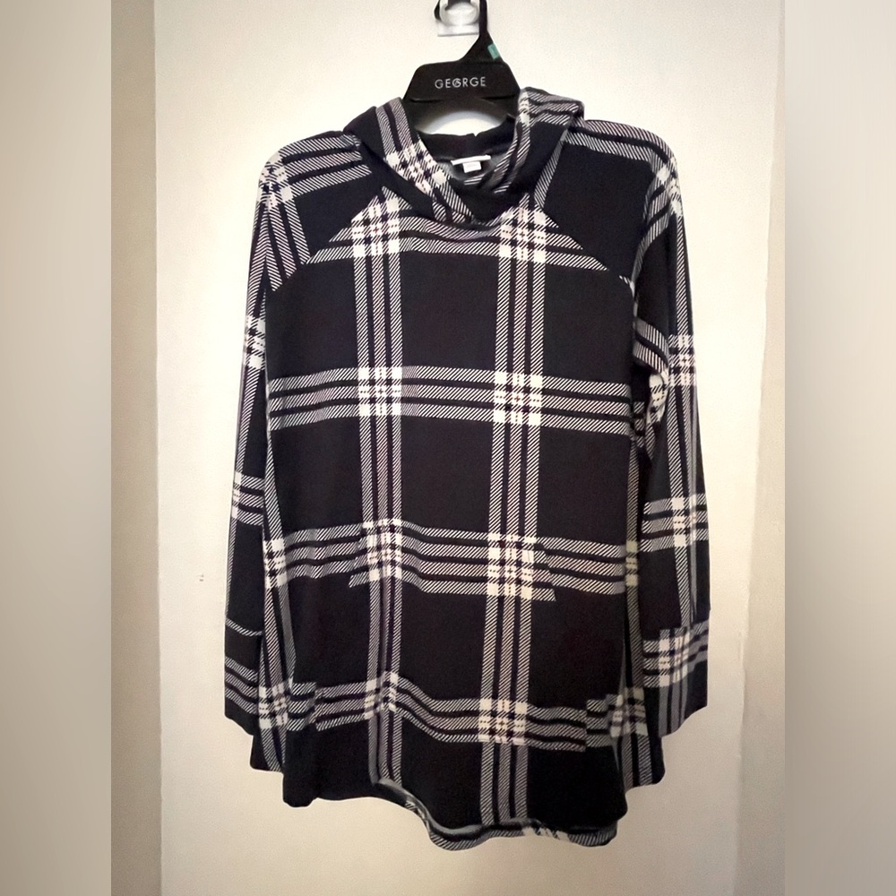 LuLaRoe Amber Hoodie